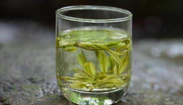 夏天日常高温天气，究竟喝什么茶好？